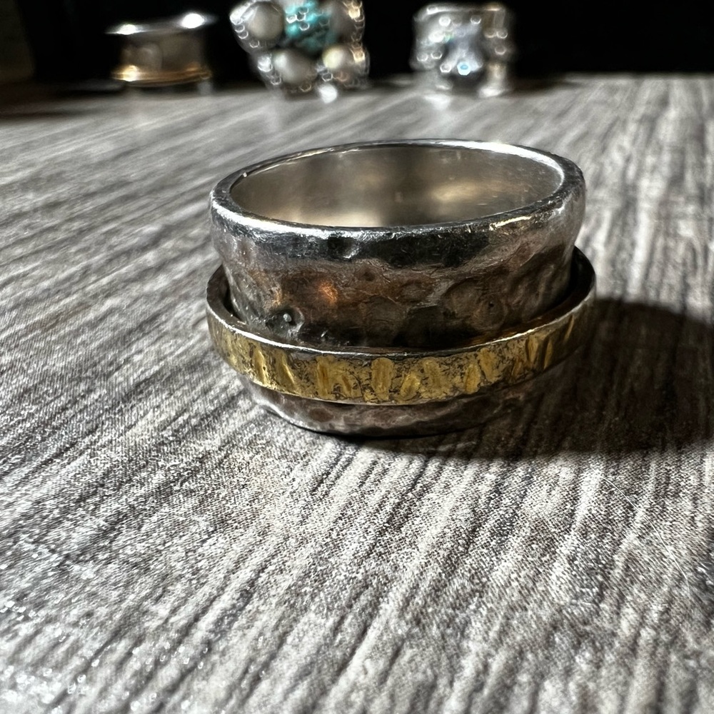 Silpada Two-Tone Hammered Band Ring - Silver and Gold